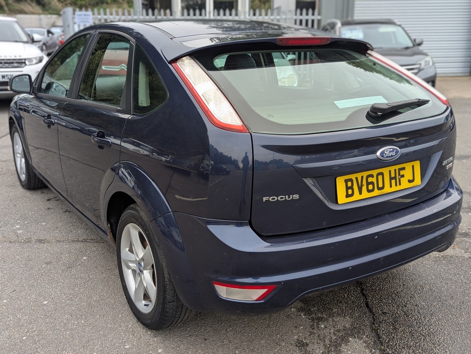 Used Ford Focus 2010 for sale - 76504459: Photo 3