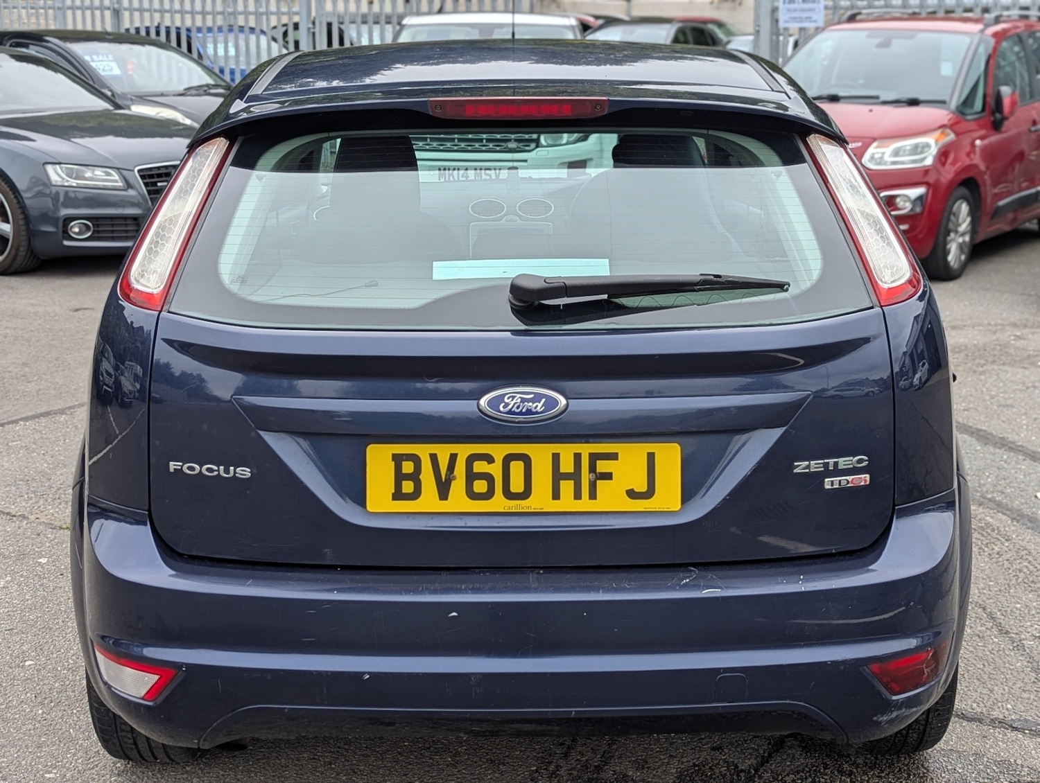 Used Ford Focus 2010 for sale - 76504459: Photo 4