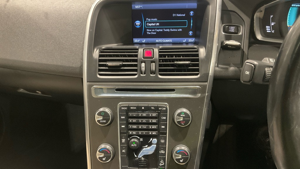 Used Volvo XC60 2013 for sale - 76530906: Photo 10