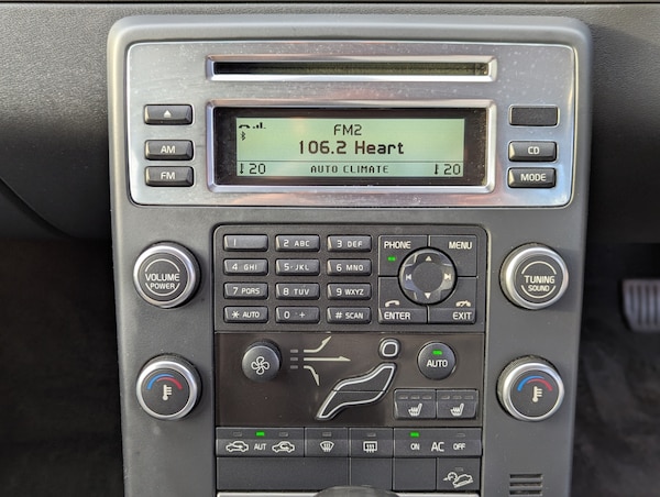 Used Volvo XC70 2009 for sale - 73692375: Photo 13
