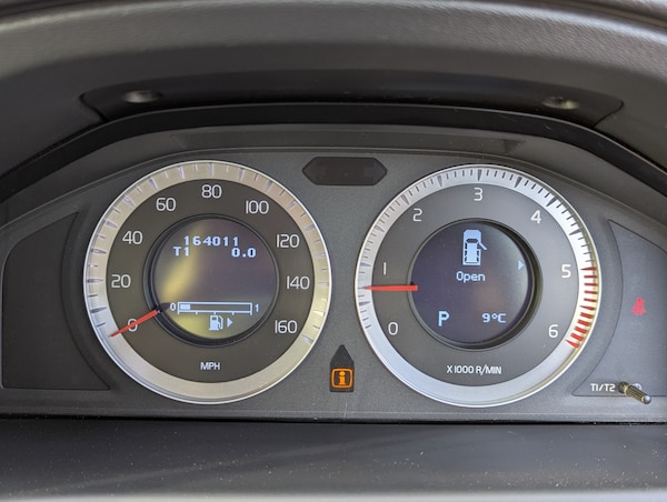Used Volvo XC70 2009 for sale - 73692375: Photo 14