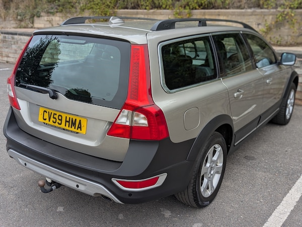 Used Volvo XC70 2009 for sale - 73692375: Photo 5
