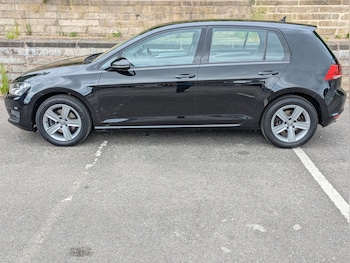 Used Volkswagen Golf 2016 for sale - 78932841: Photo