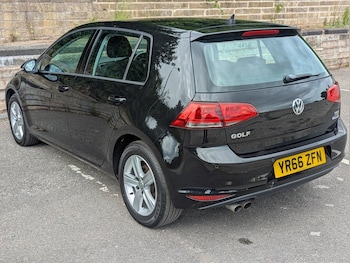 Used Volkswagen Golf 2016 for sale - 78932841: Photo