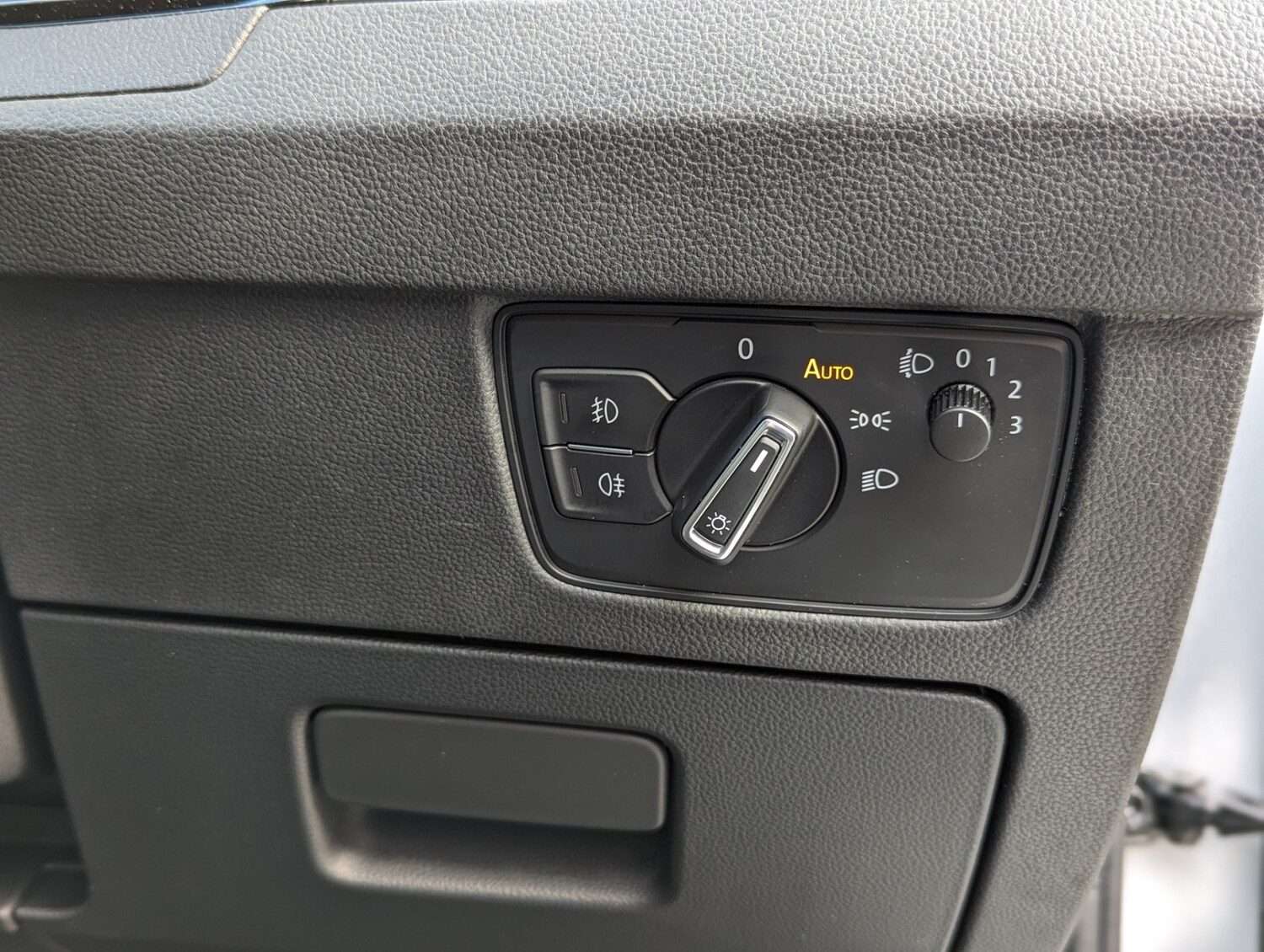 Used Volkswagen Passat 2017 for sale - 76035903: Photo 20