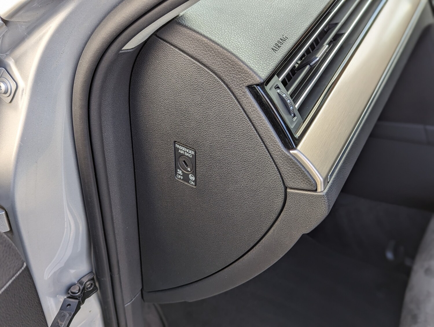 Used Volkswagen Passat 2017 for sale - 76035903: Photo 31