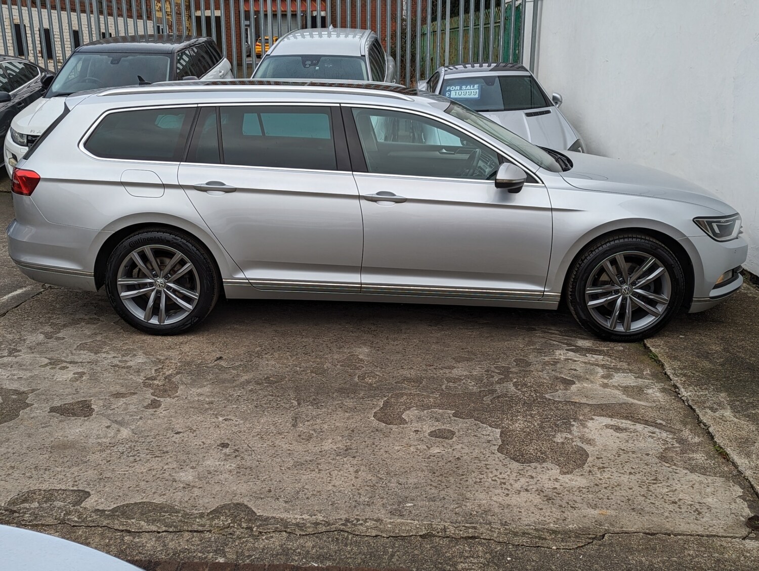 Used Volkswagen Passat 2017 for sale - 76035903: Photo 6