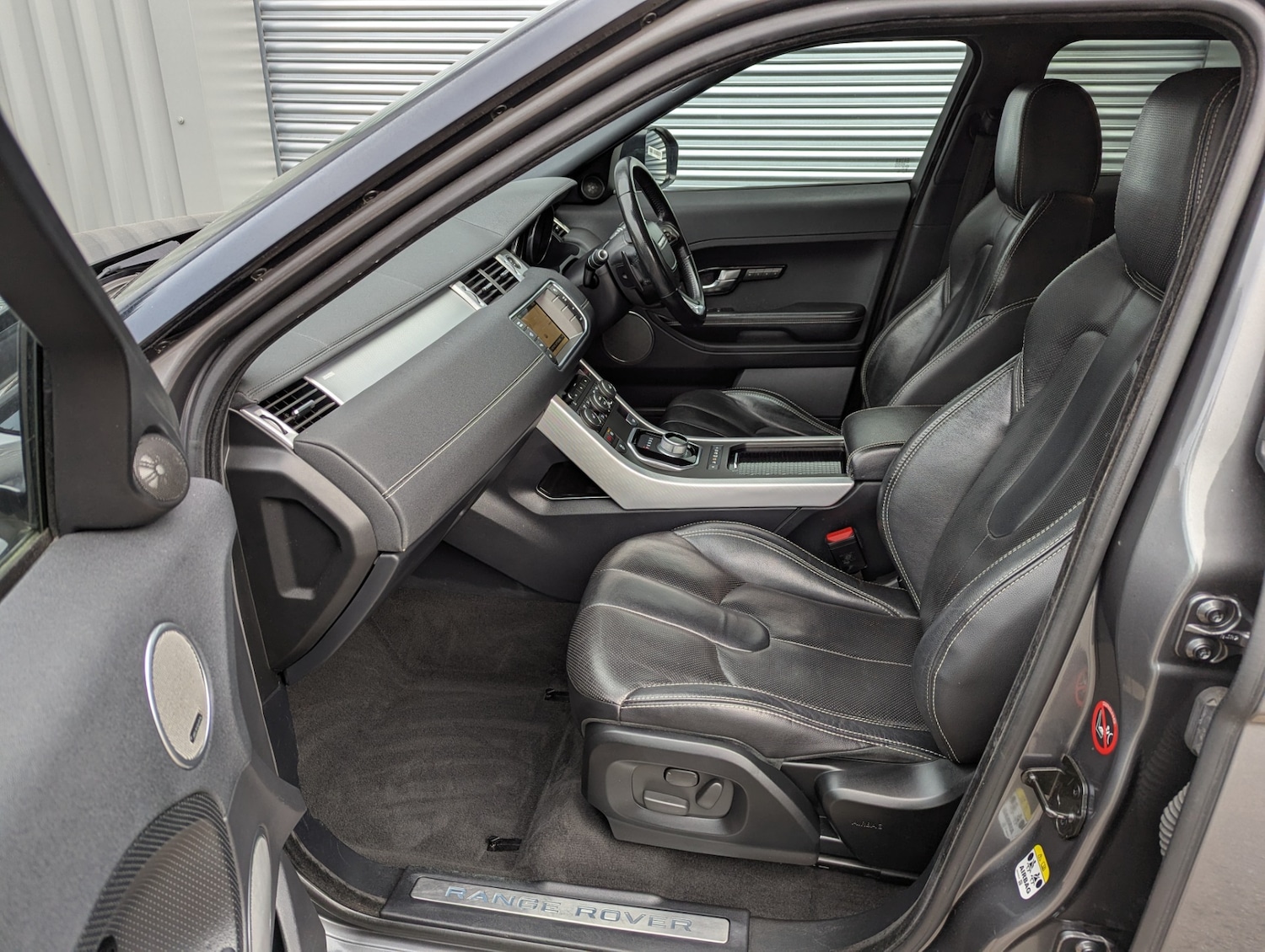 Used Land Rover Range Rover Evoque 2015 for sale - 78219086: Photo 11