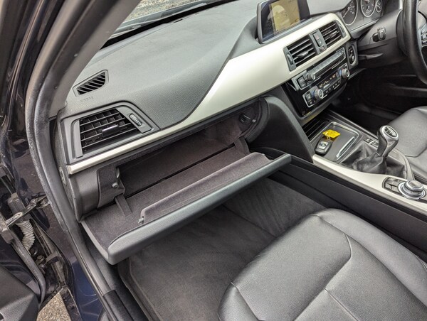 Used BMW 3 Series 2015 for sale - 74723367: Photo 31