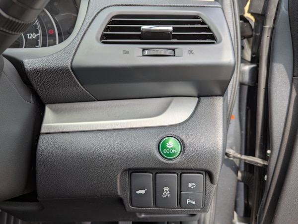Used Honda CR-V 2015 for sale - 75118259: Photo 24