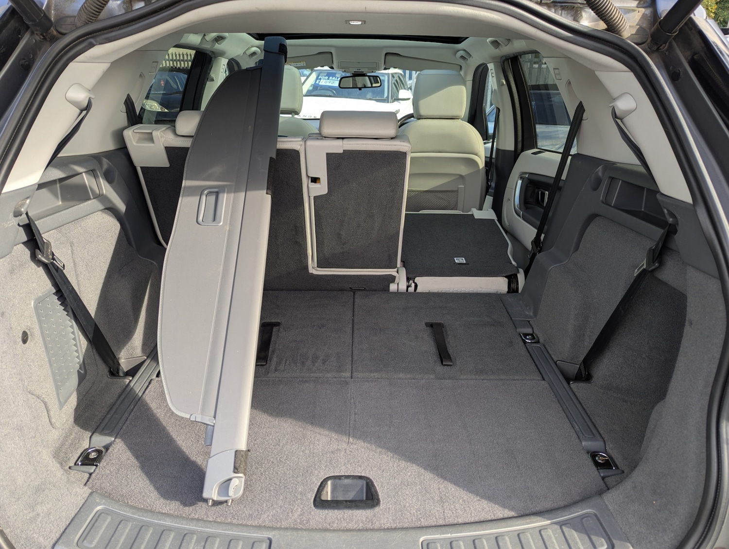 Used Land Rover Discovery Sport 2015 for sale - 76234945: Photo 23