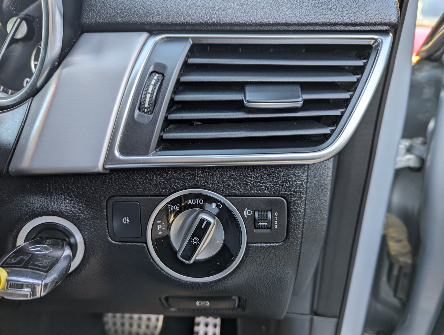 Used Mercedes-Benz M Class 2014 for sale - 76250273: Photo 20