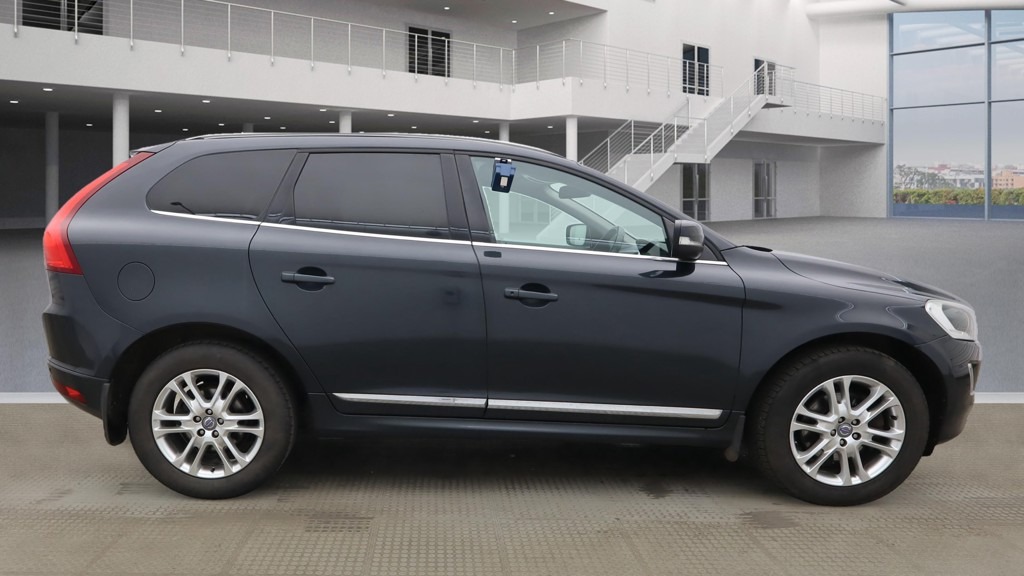 Used Volvo XC60 2014 for sale - 76670928: Photo 11