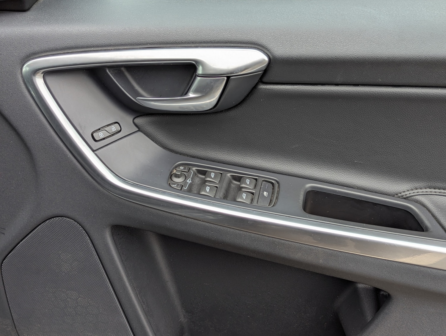 Used Volvo XC60 2014 for sale - 76670928: Photo 33