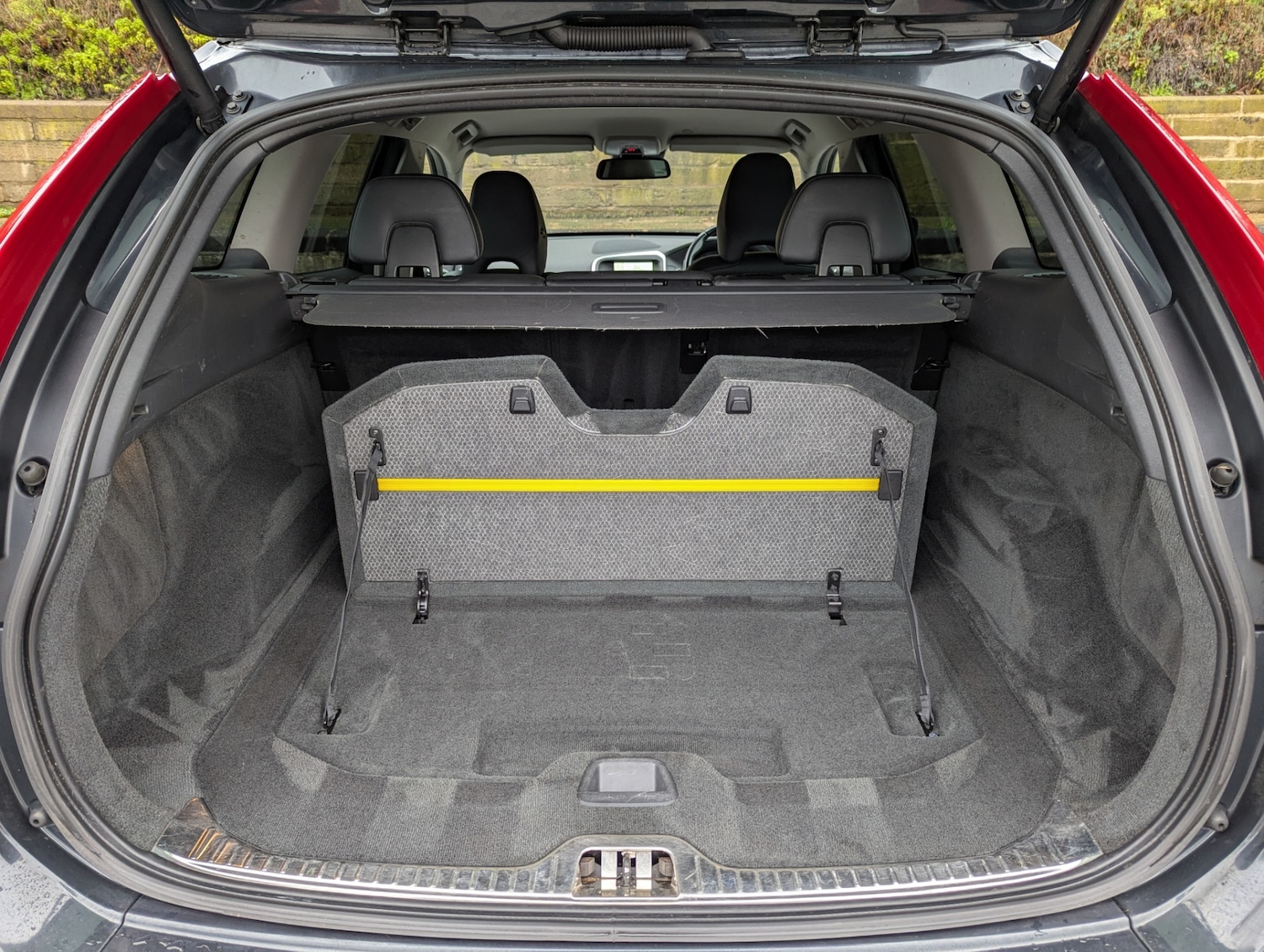 Used Volvo XC60 2014 for sale - 76670928: Photo 35