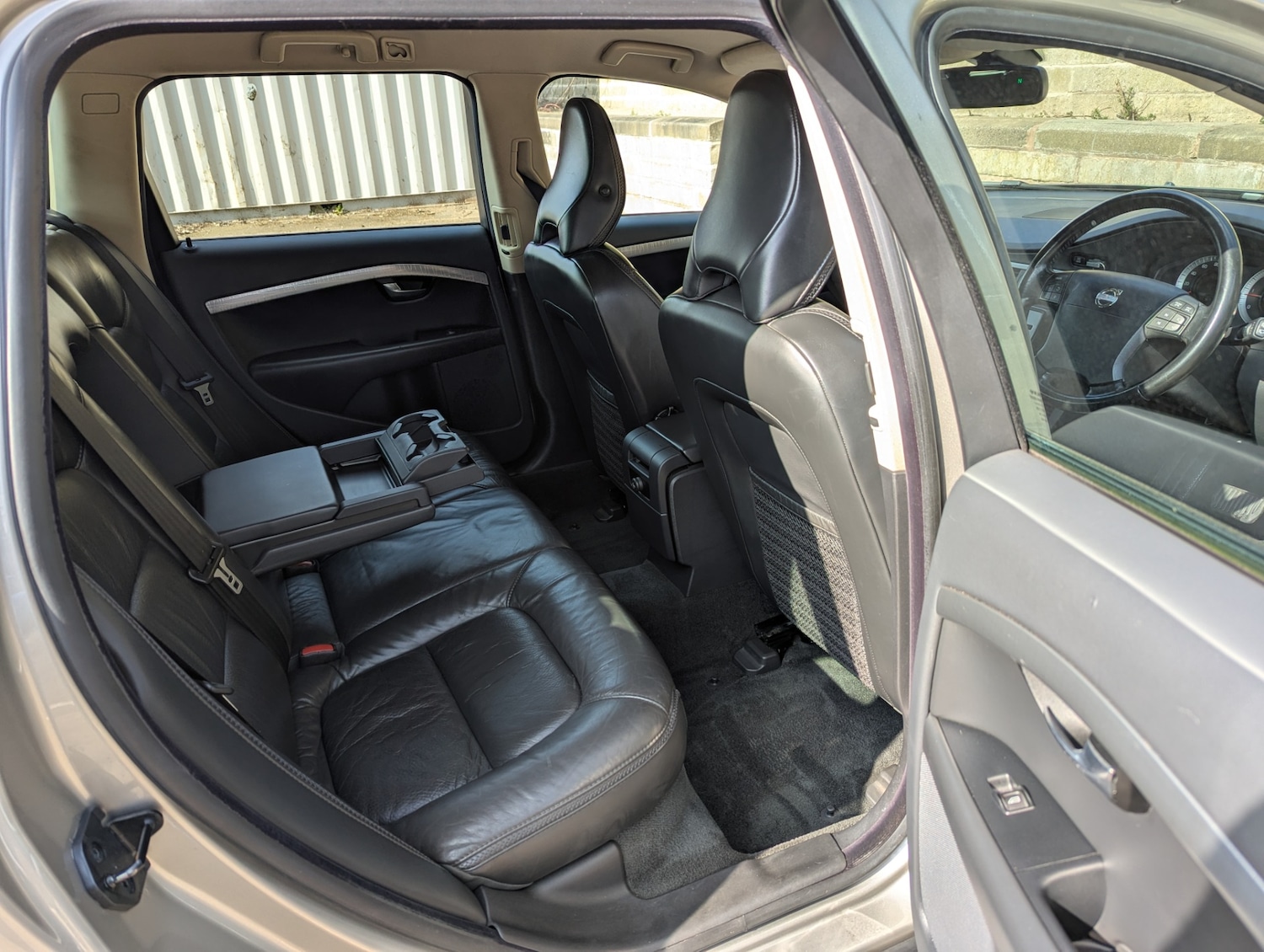 Used Volvo XC70 2008 for sale - 73989808: Photo 10