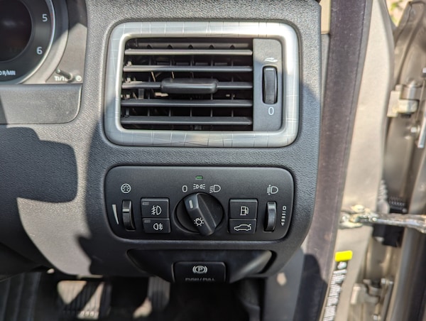 Used Volvo XC70 2008 for sale - 73989808: Photo 20