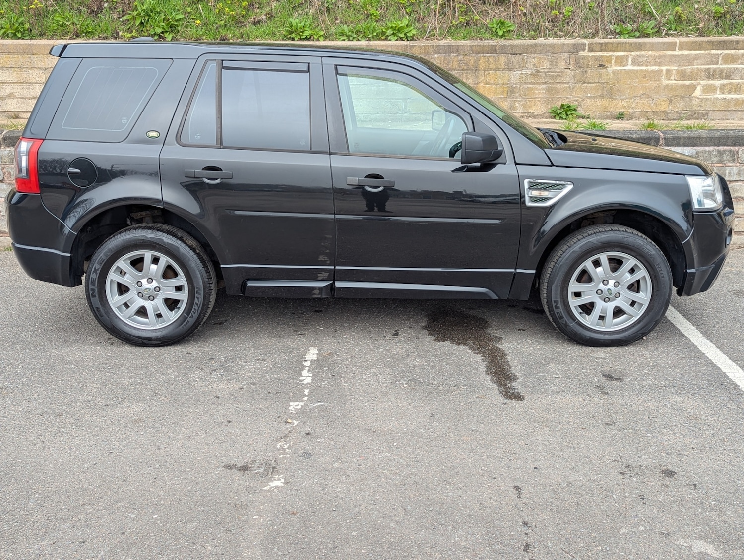 Used Land Rover Freelander 2009 for sale - 77946050: Photo 6