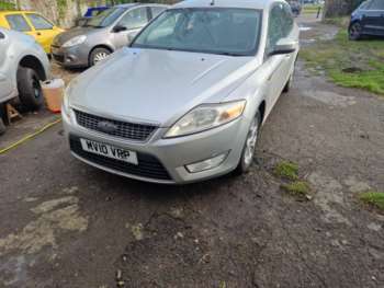 2010 (10) - 1.8 TDCi Zetec 5dr [6]