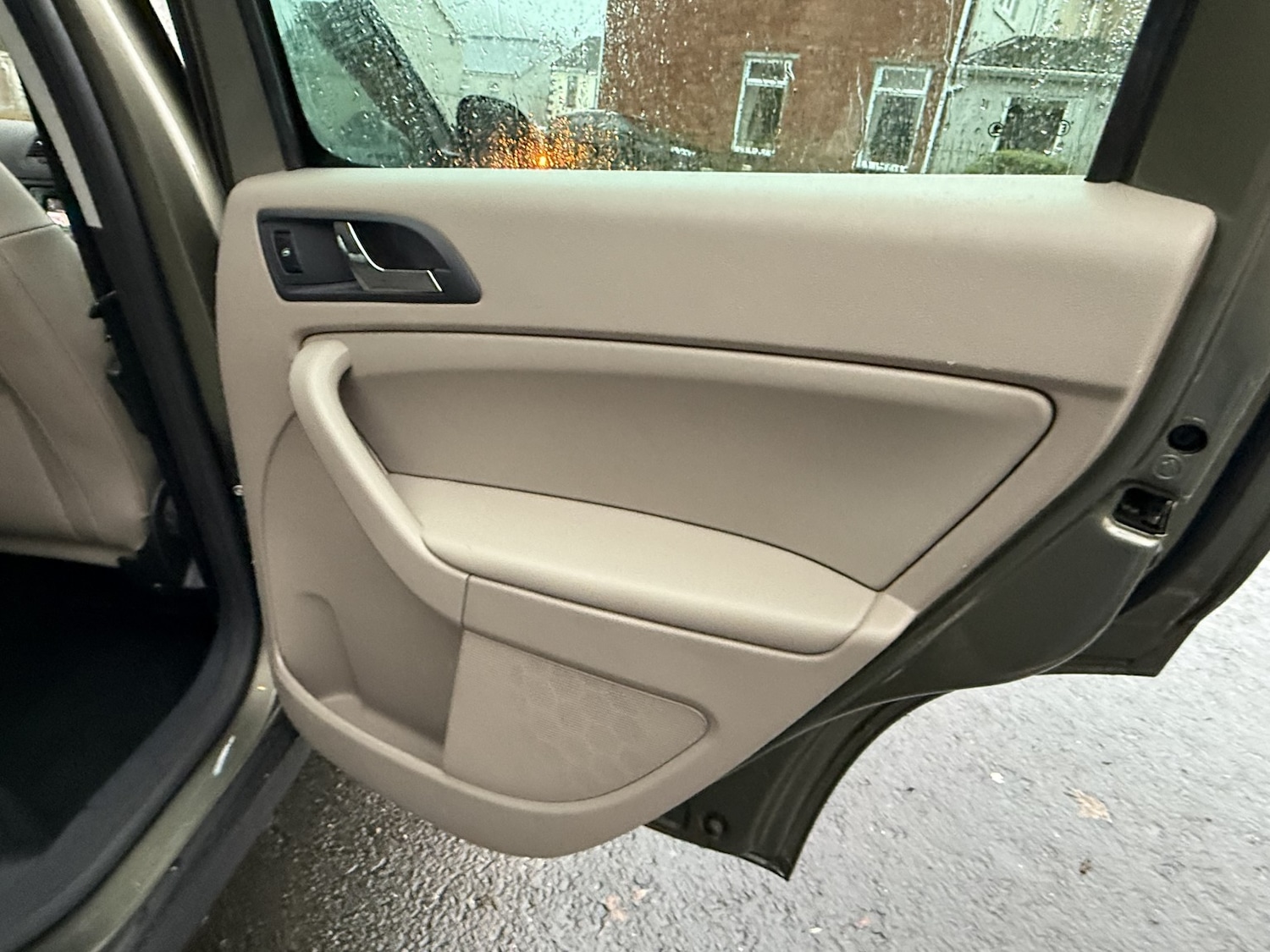 Used Skoda Yeti 2015 for sale - 77073160: Photo 17