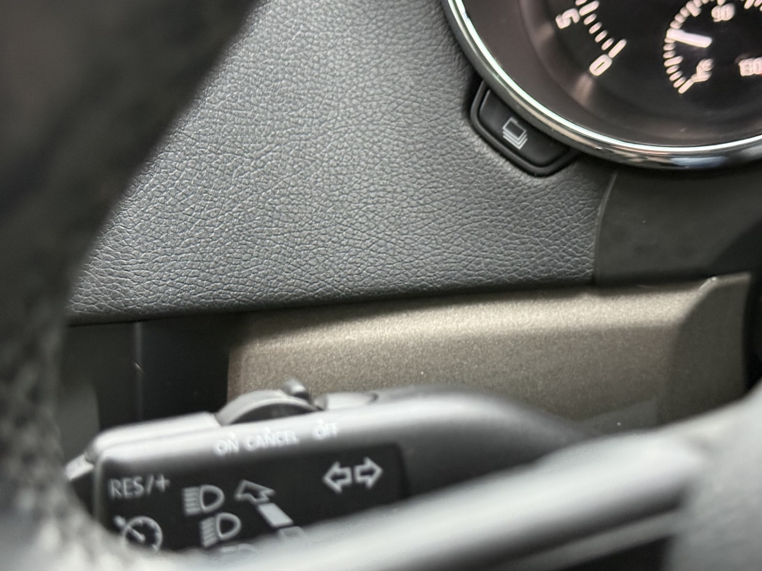 Used Skoda Yeti 2015 for sale - 77073160: Photo 31