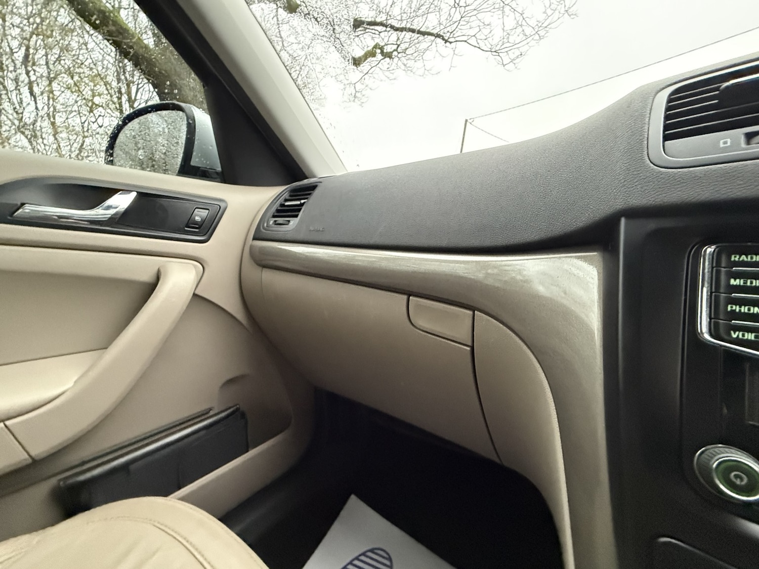 Used Skoda Yeti 2015 for sale - 77073160: Photo 39