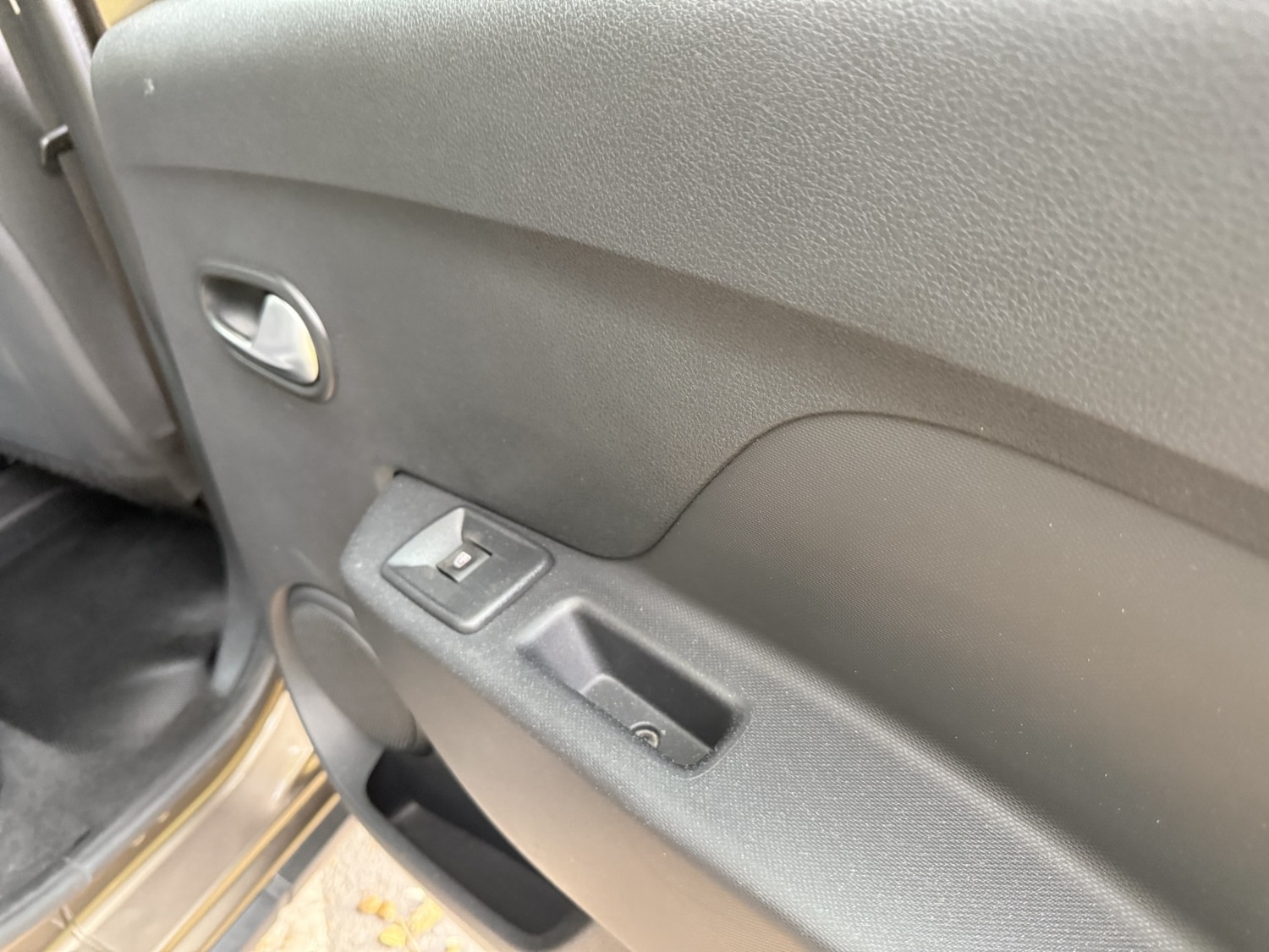 Used Dacia Sandero Stepway 2018 for sale - 77073122: Photo 19