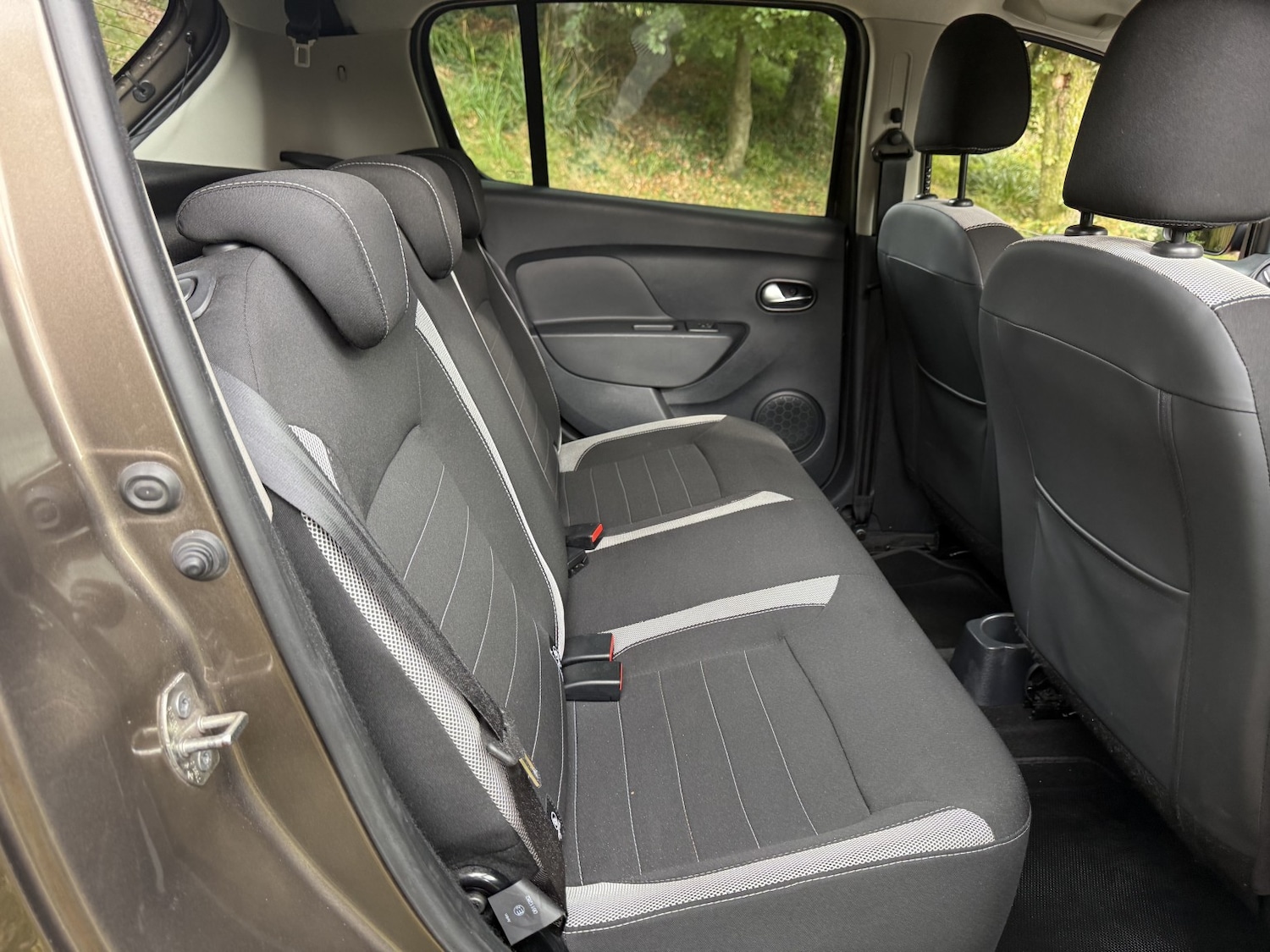 Used Dacia Sandero Stepway 2018 for sale - 77073122: Photo 20