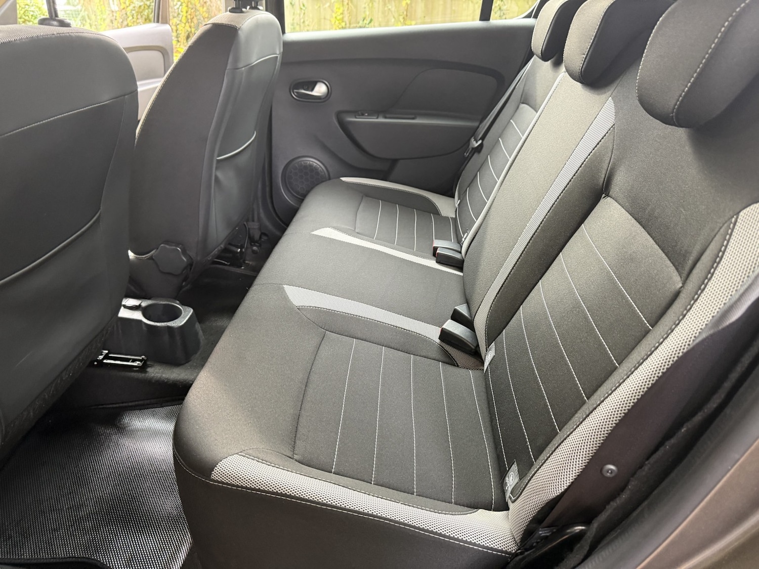 Used Dacia Sandero Stepway 2018 for sale - 77073122: Photo 21