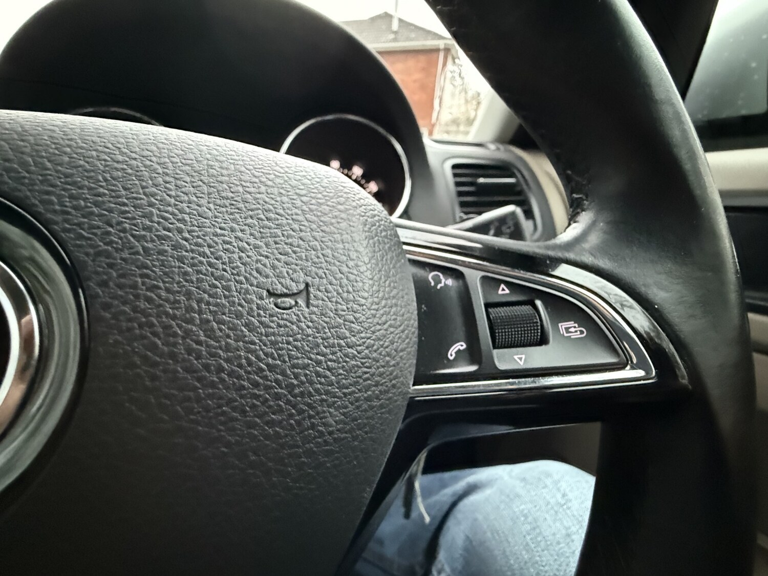 Used Skoda Yeti 2015 for sale - 78213610: Photo 35