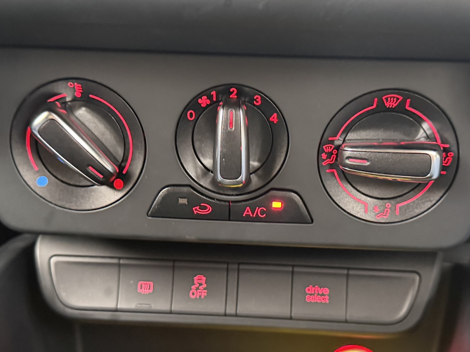 Used Audi A1 2016 for sale - 77073043: Photo 27