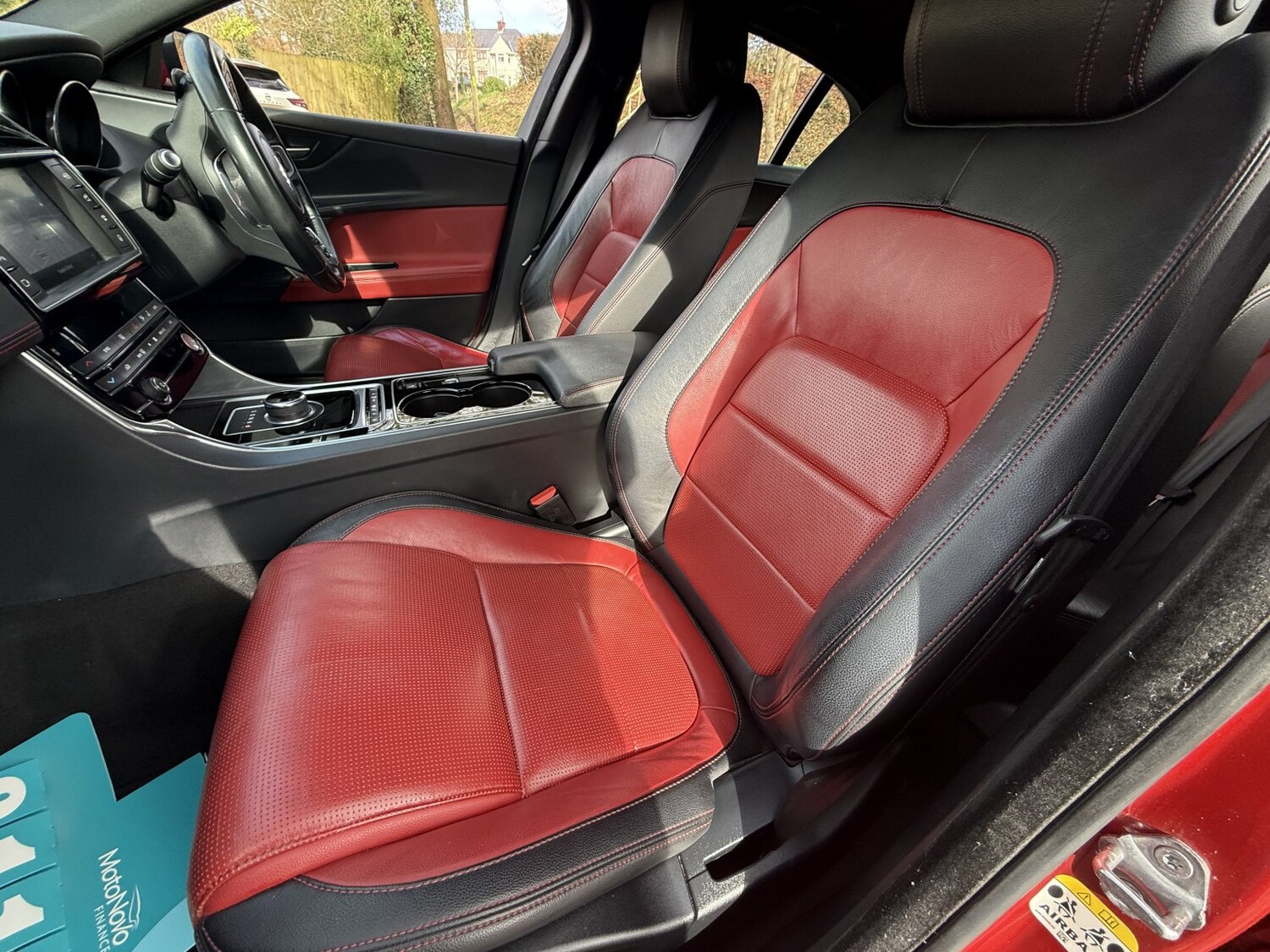 Used Jaguar XE 2016 for sale - 78213584: Photo 25