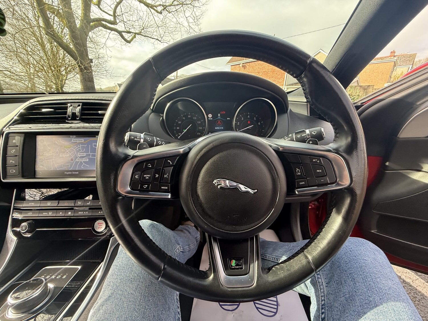 Used Jaguar XE 2016 for sale - 78213584: Photo 33