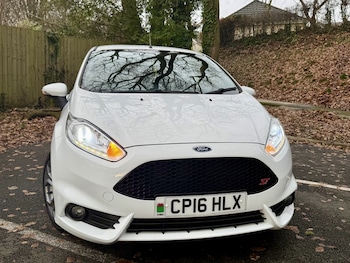 Used Ford Fiesta 2016 for sale - 78614240: Photo