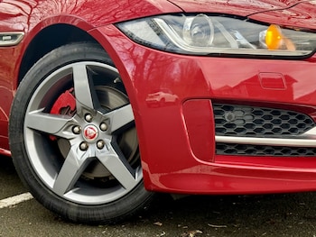 Used Jaguar XE 2016 for sale - 78614197: Photo