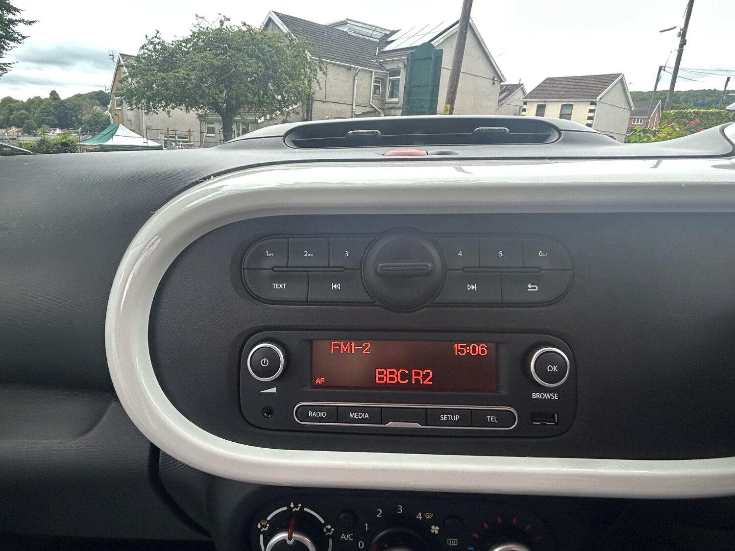 Vehicle 33