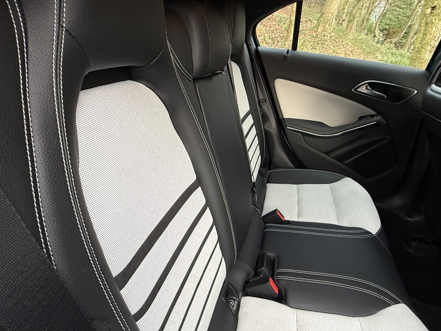 Used Mercedes-Benz A-Class 2012 for sale - 77522035: Photo 22