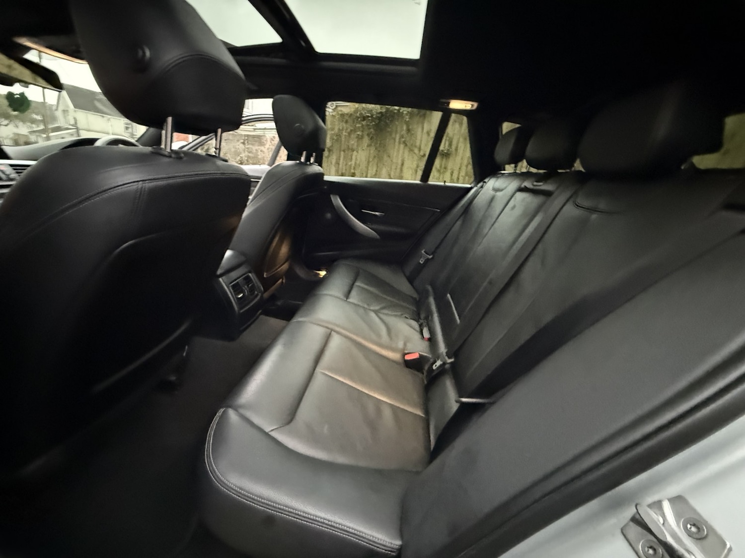 Used BMW 3 Series 2016 for sale - 77073142: Photo 27