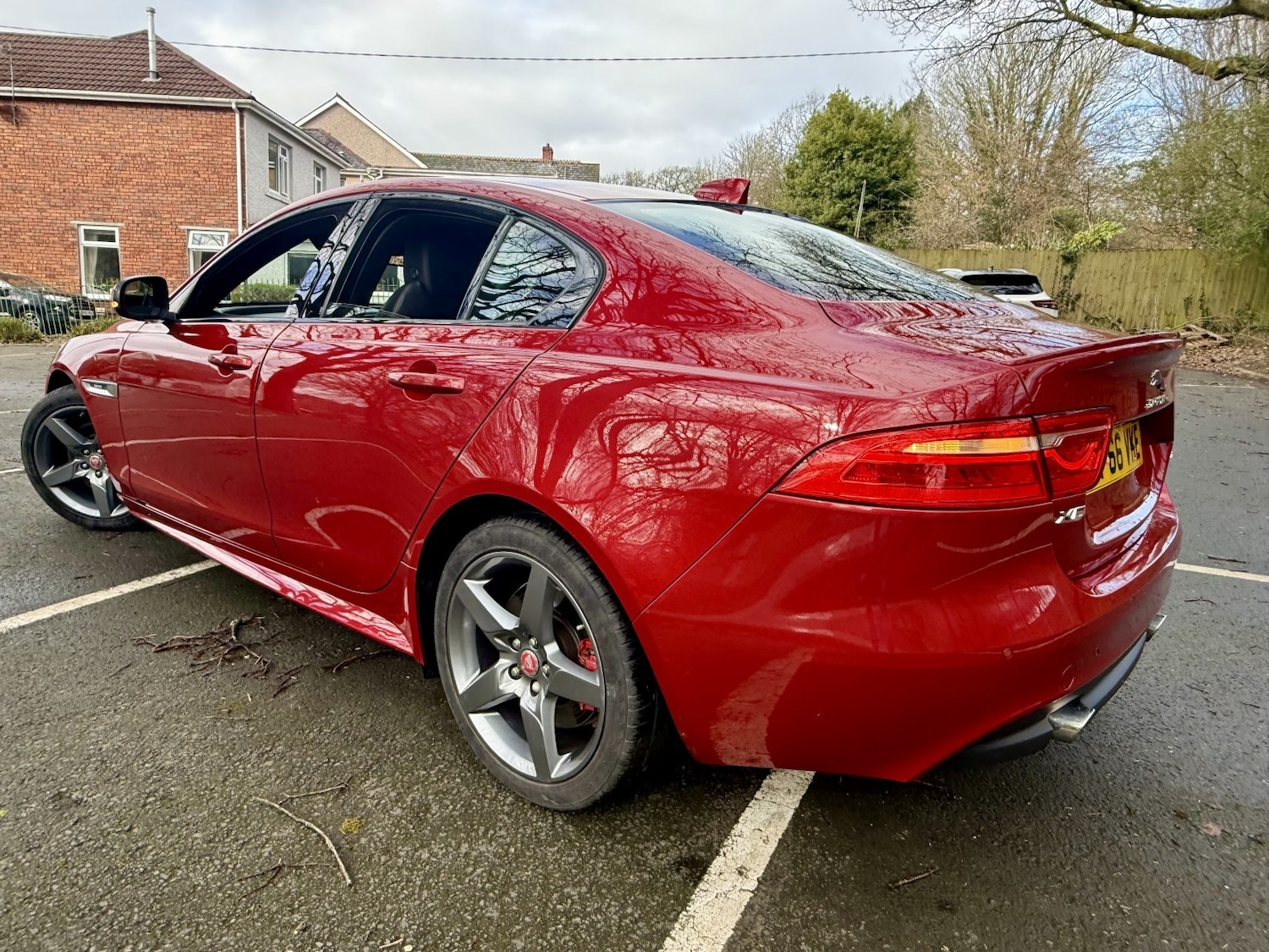 Used Jaguar XE 2016 for sale - 77548242: Photo 11