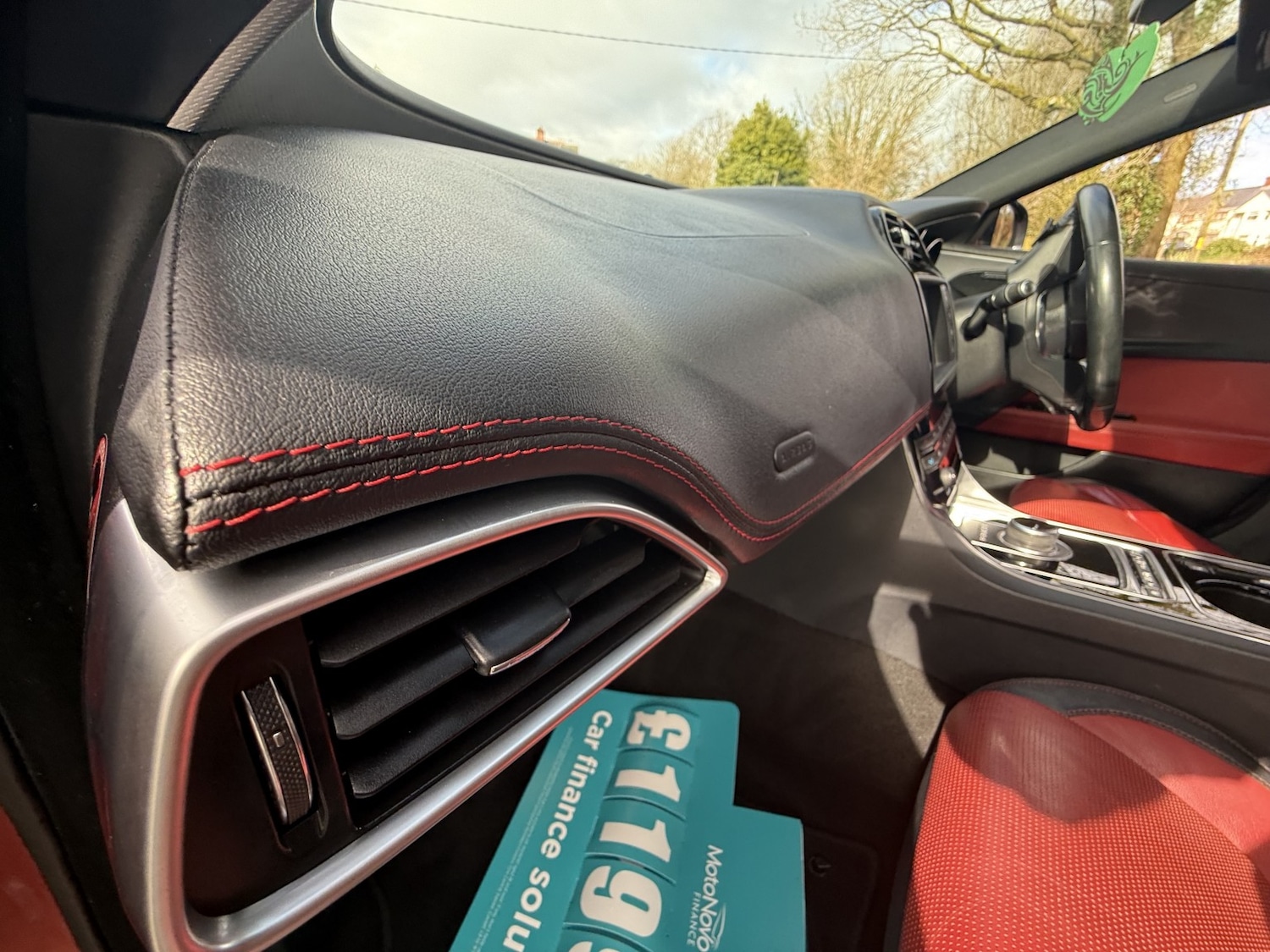 Used Jaguar XE 2016 for sale - 77548242: Photo 27