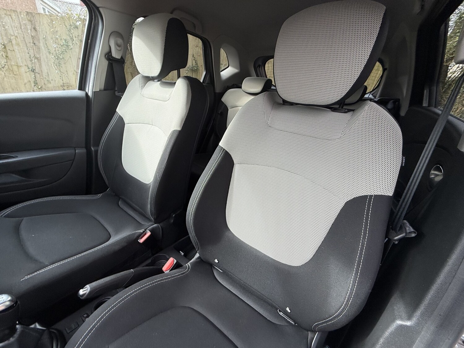 Used Renault Captur 2020 for sale - 78213568: Photo 28