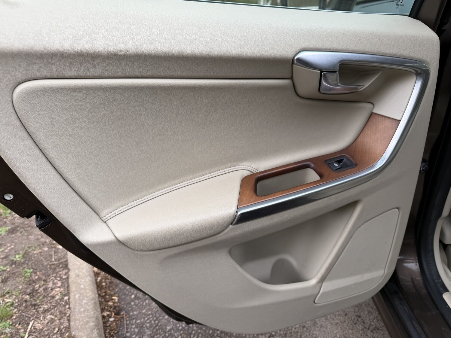 Used Volvo XC60 2016 for sale - 78213619: Photo 16