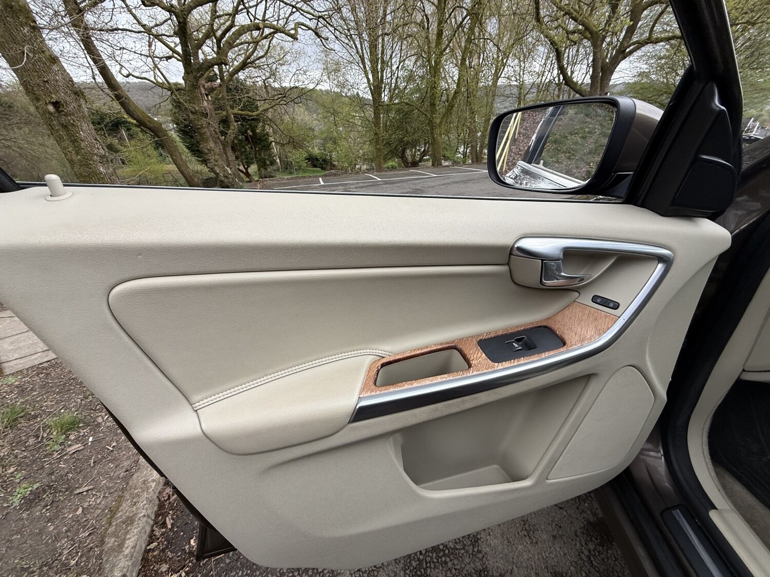 Used Volvo XC60 2016 for sale - 78213619: Photo 19