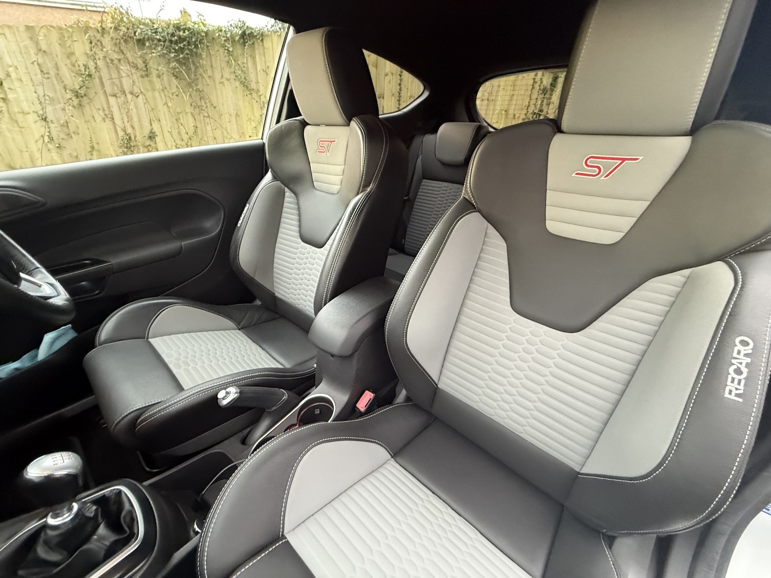 Used Ford Fiesta 2016 for sale - 76910987: Photo 22