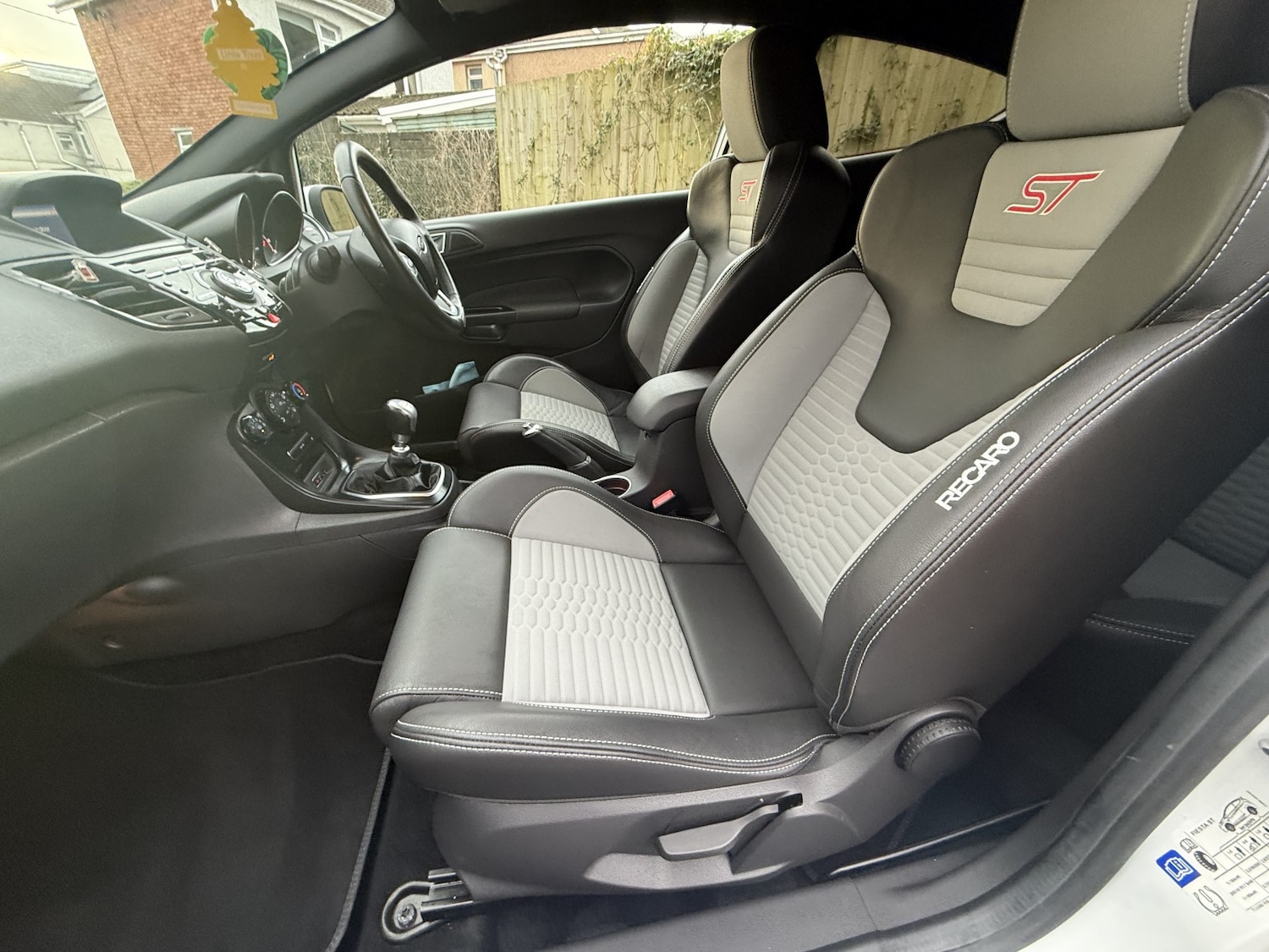 Used Ford Fiesta 2016 for sale - 76910987: Photo 24