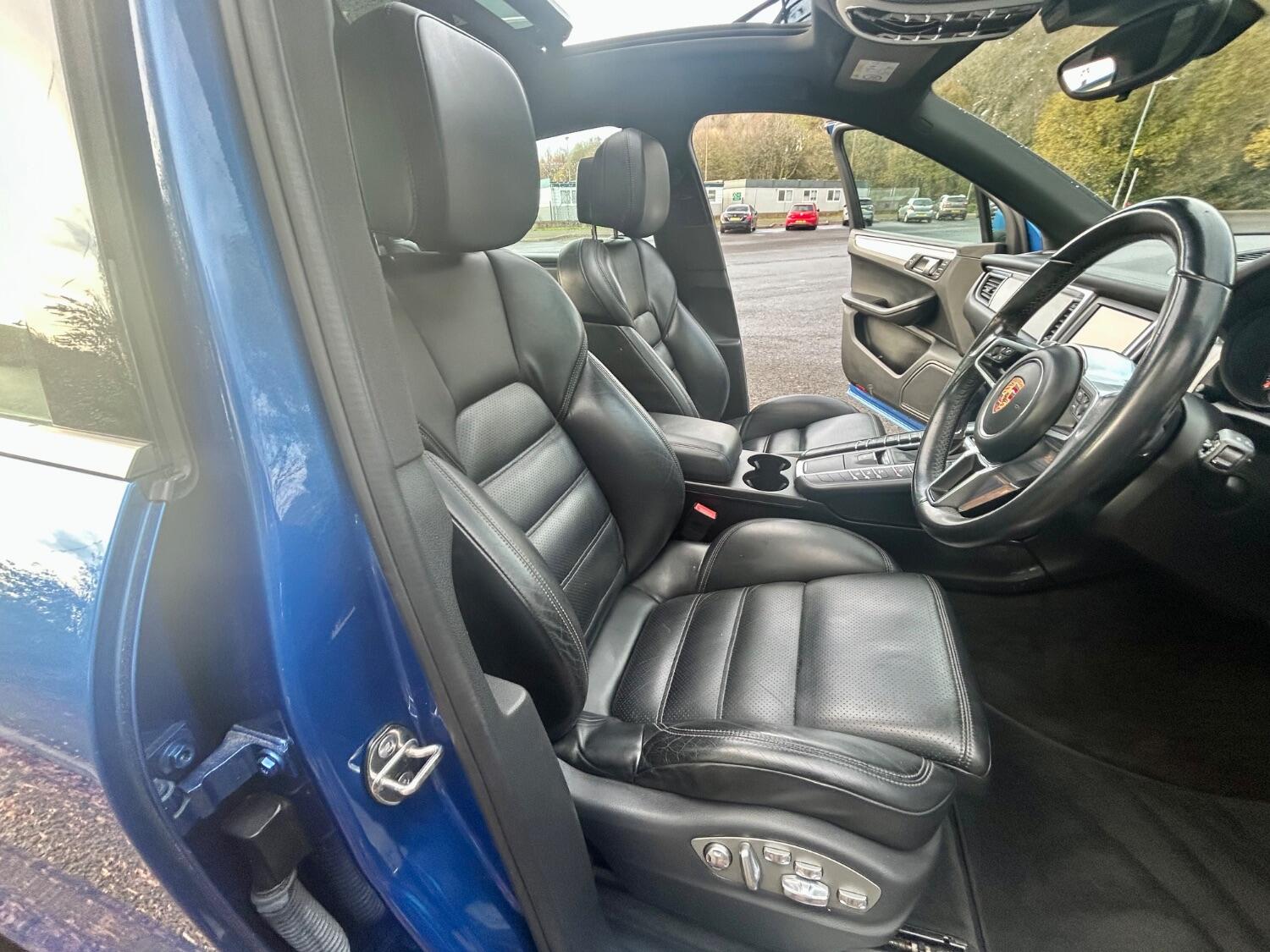 Used Porsche Macan 2014 for sale - 77073135: Photo 30