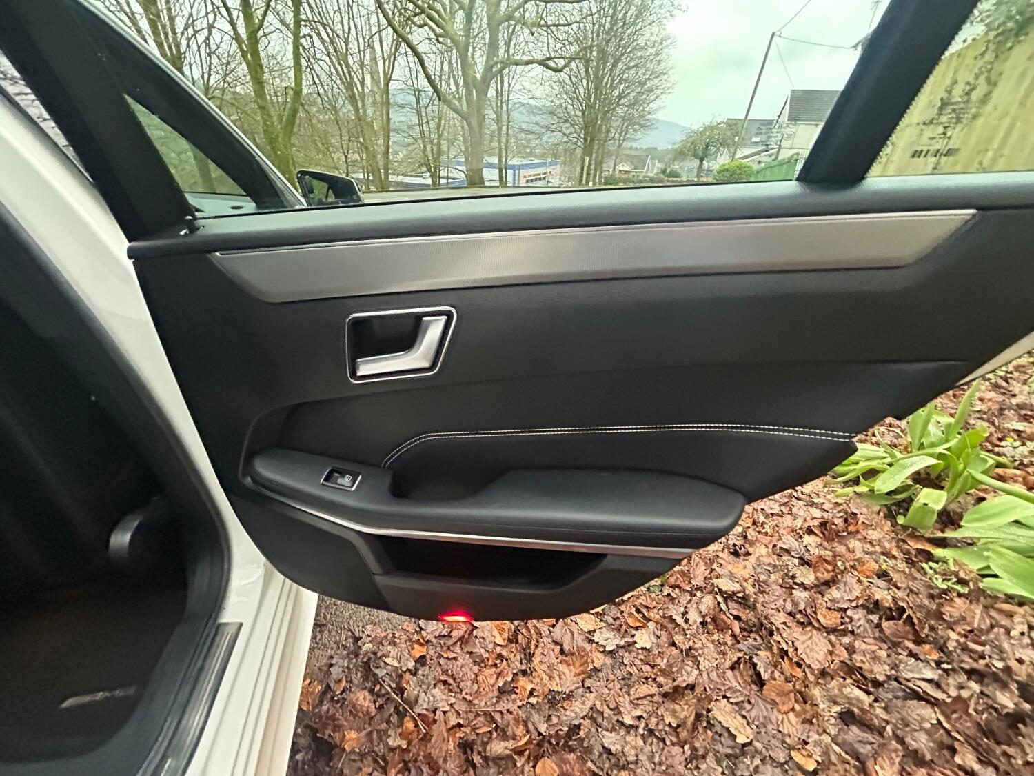 Used Mercedes-Benz E Class 2016 for sale - 78213652: Photo 26