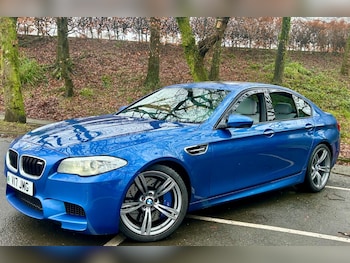 2013 - 4.4 M5 (552)**ONLY 51K-HUD-8SVS-SUNROOF-HPICLEAR**BLISTERING PERFORMANCE,ST 4-Door