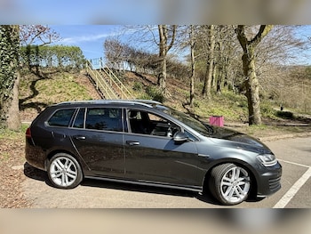 Used Volkswagen Golf 2016 for sale - 78614202: Photo