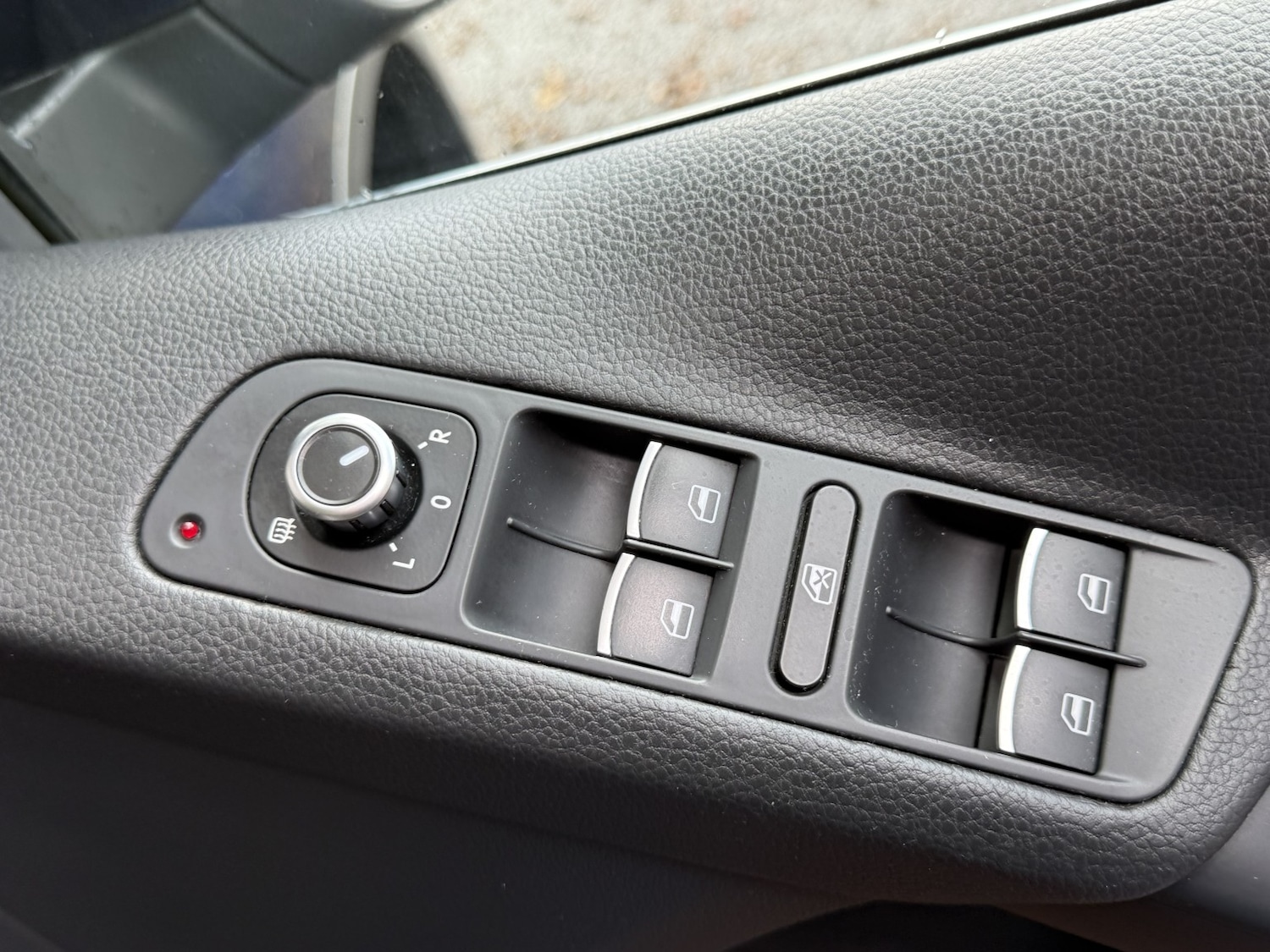 Used Volkswagen Tiguan 2014 for sale - 76794128: Photo 21